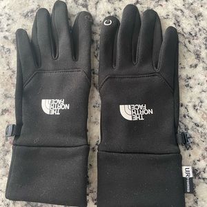 North face cloves, size small womens black